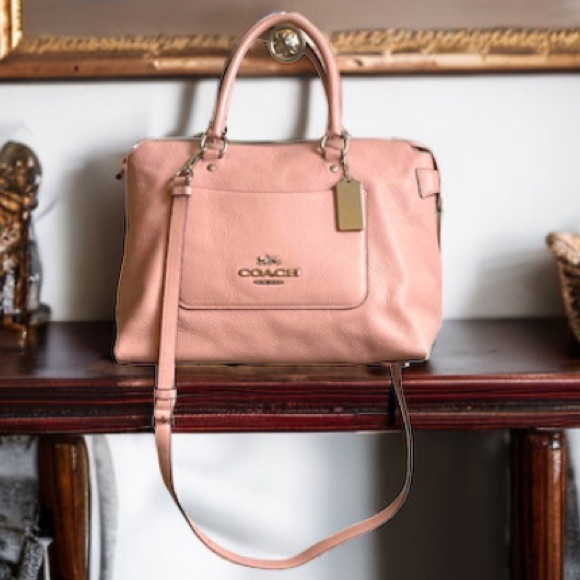 Coach Pink Pebble Leather Purse 👛 - Picture 2 of 16